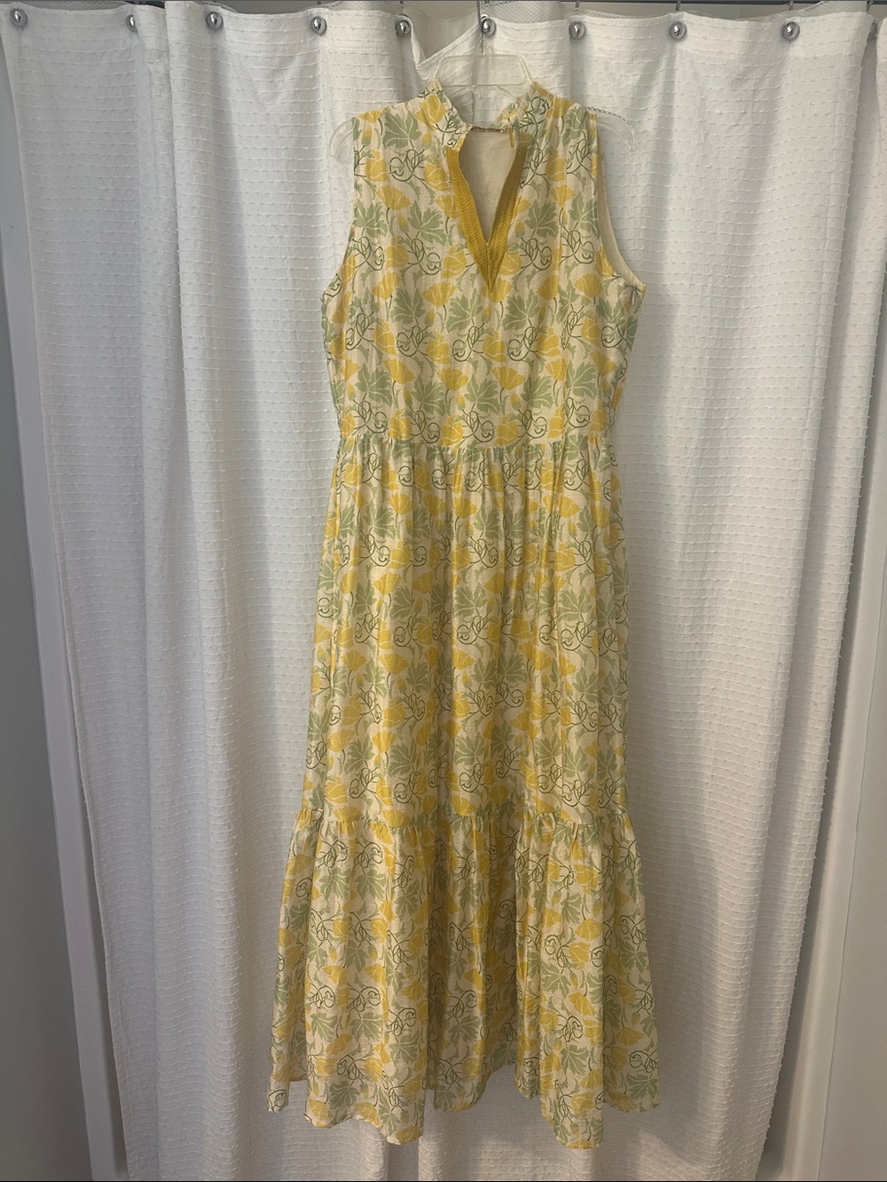 Sunlit Lemon Floral Maxi Dress with Keyhole Neck